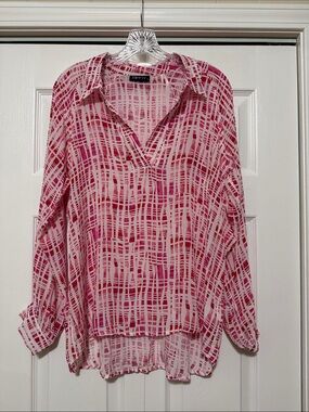 APNY Pink & White Patterned V-Neck Long-Sleeve Tunic